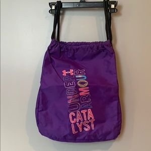 Water-resistant underarmour drawstring bag